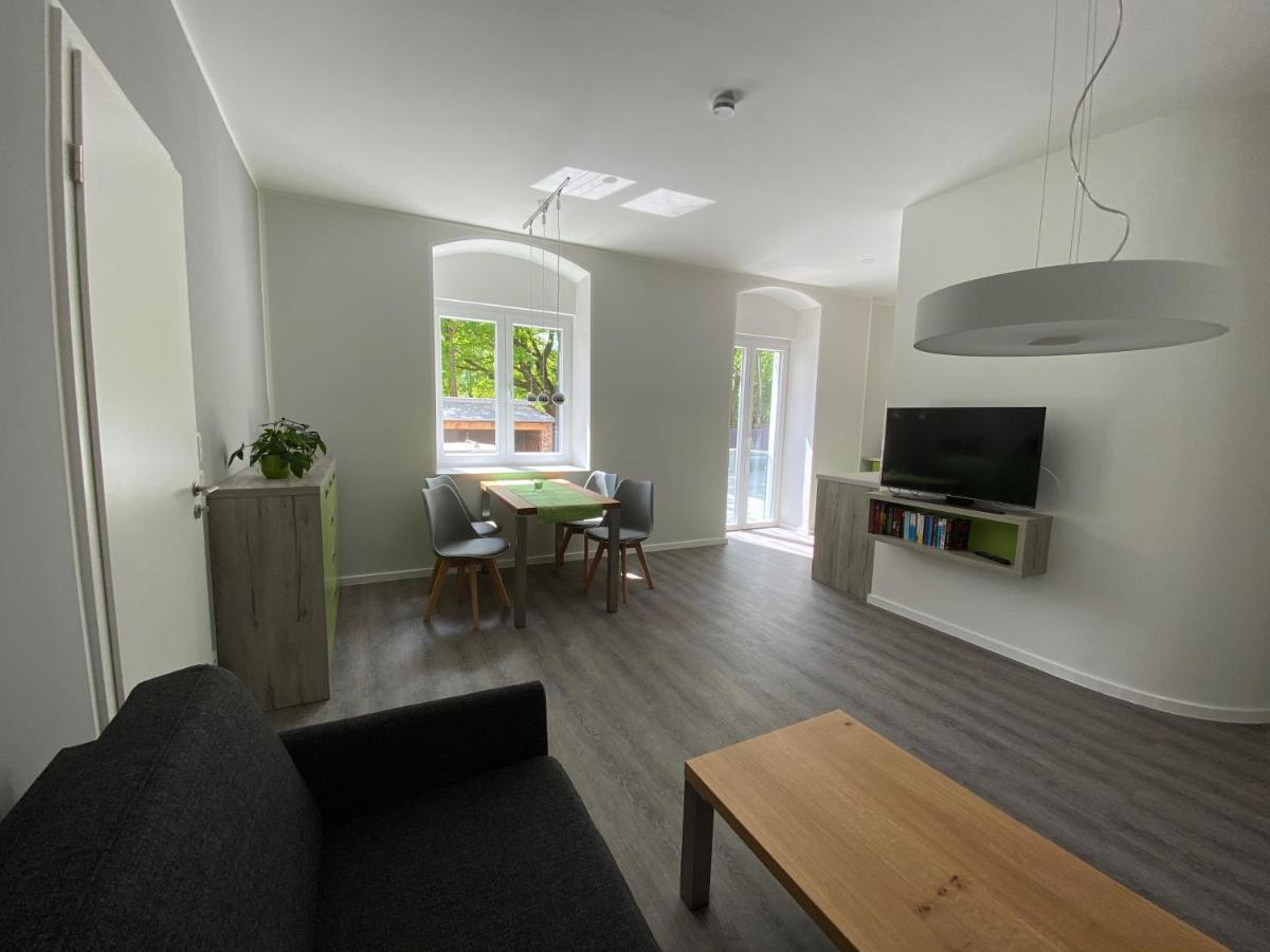Carla Rohls Apartment